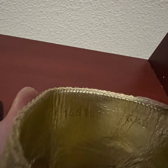 Sent away for consignment - Picture 2 of 4